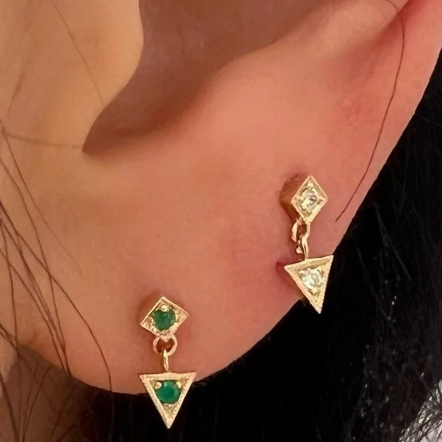 Emerald Arrow Dangle Earring