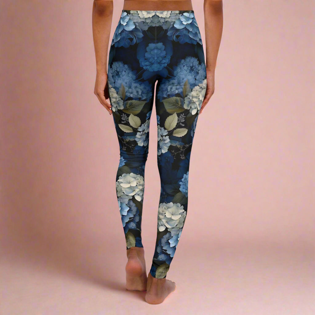 Flora Obscura Hydrangea Leggings