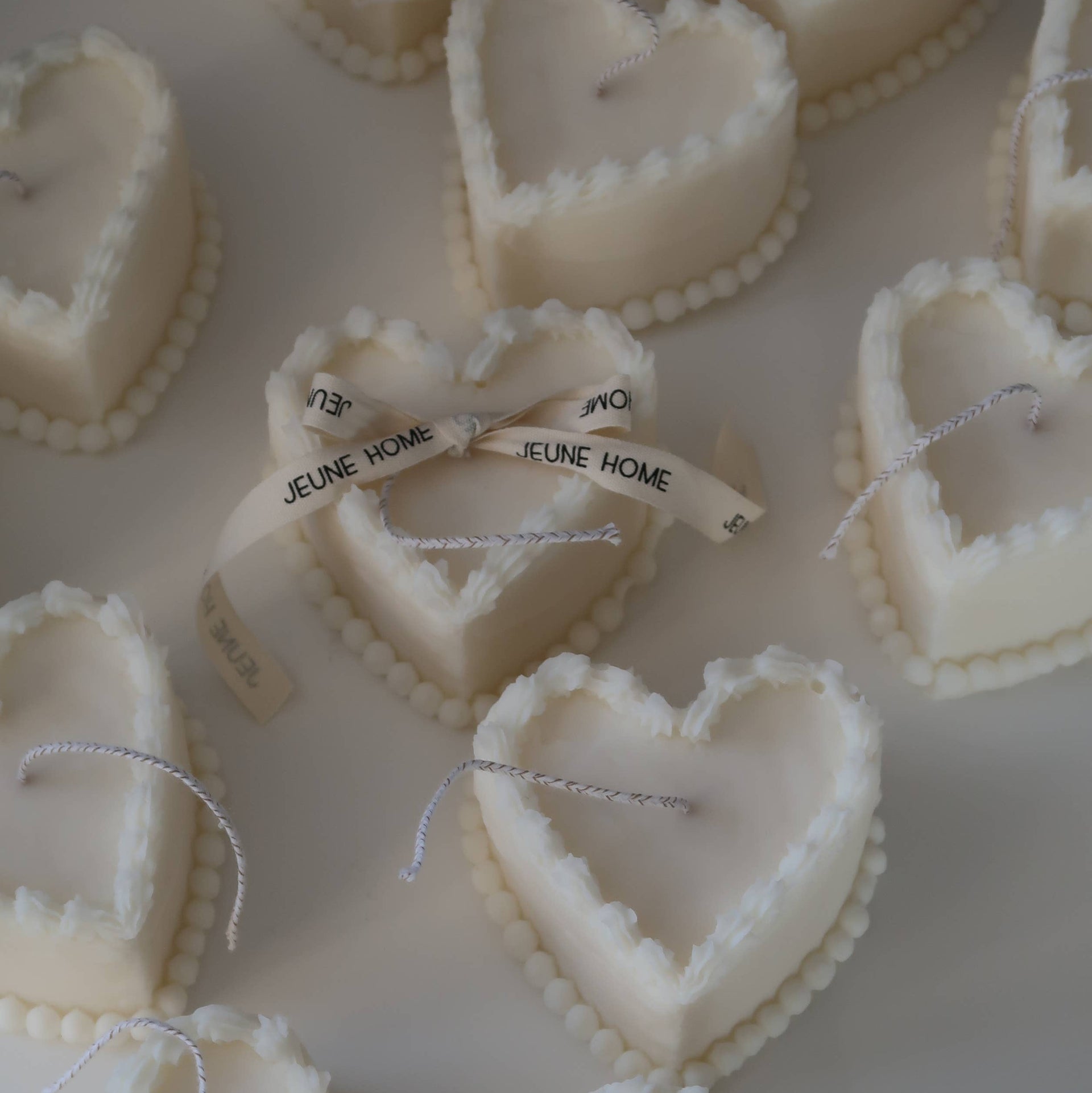 Retro Heart Cake Soy Candle