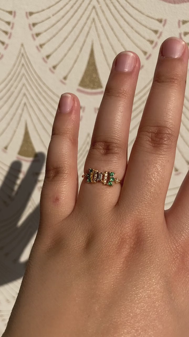 Emerald Noey Ring