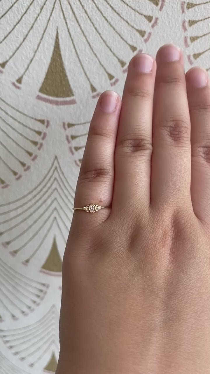 Oval Diamond Cluster Whisper Ring