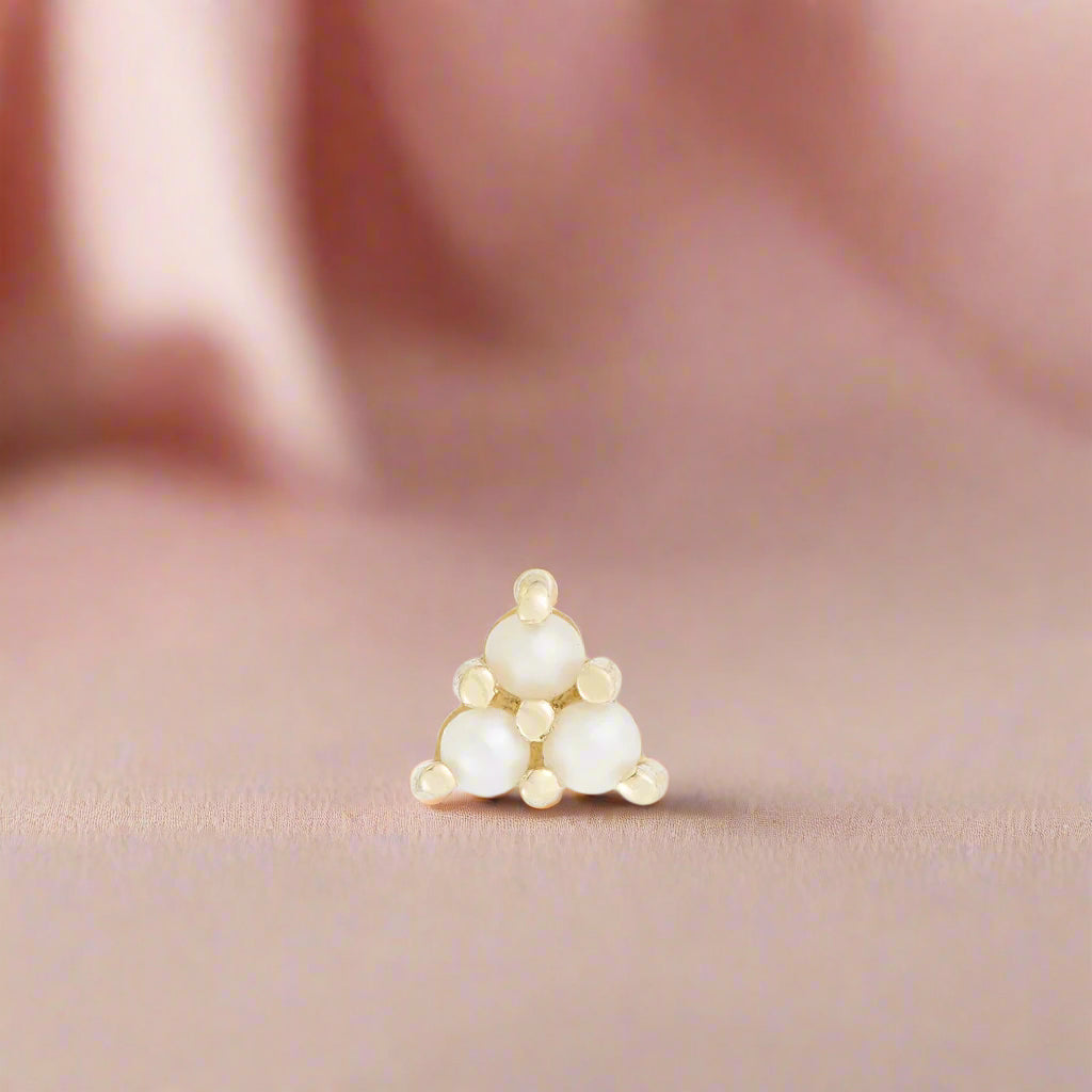 Pearl Cluster Stud