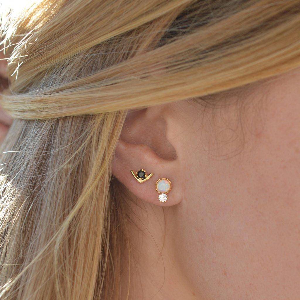 Black Diamond Mini Arc Studs