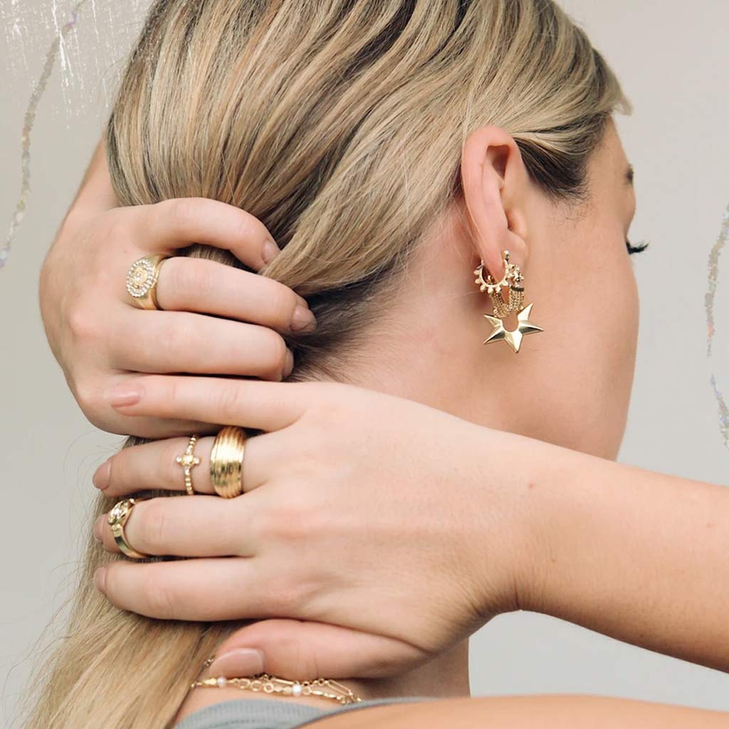 The Wave Dome Ring in Gold