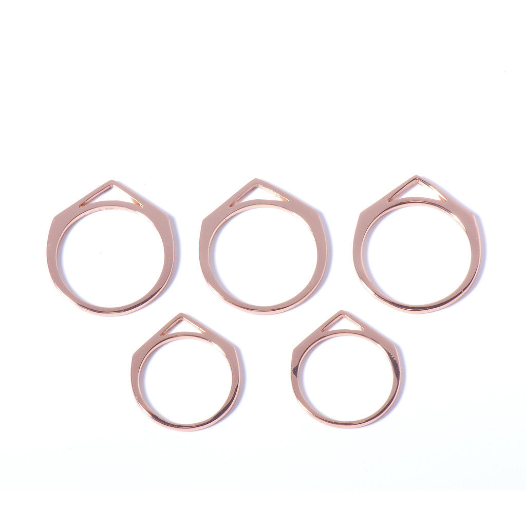 Open V Ring Set