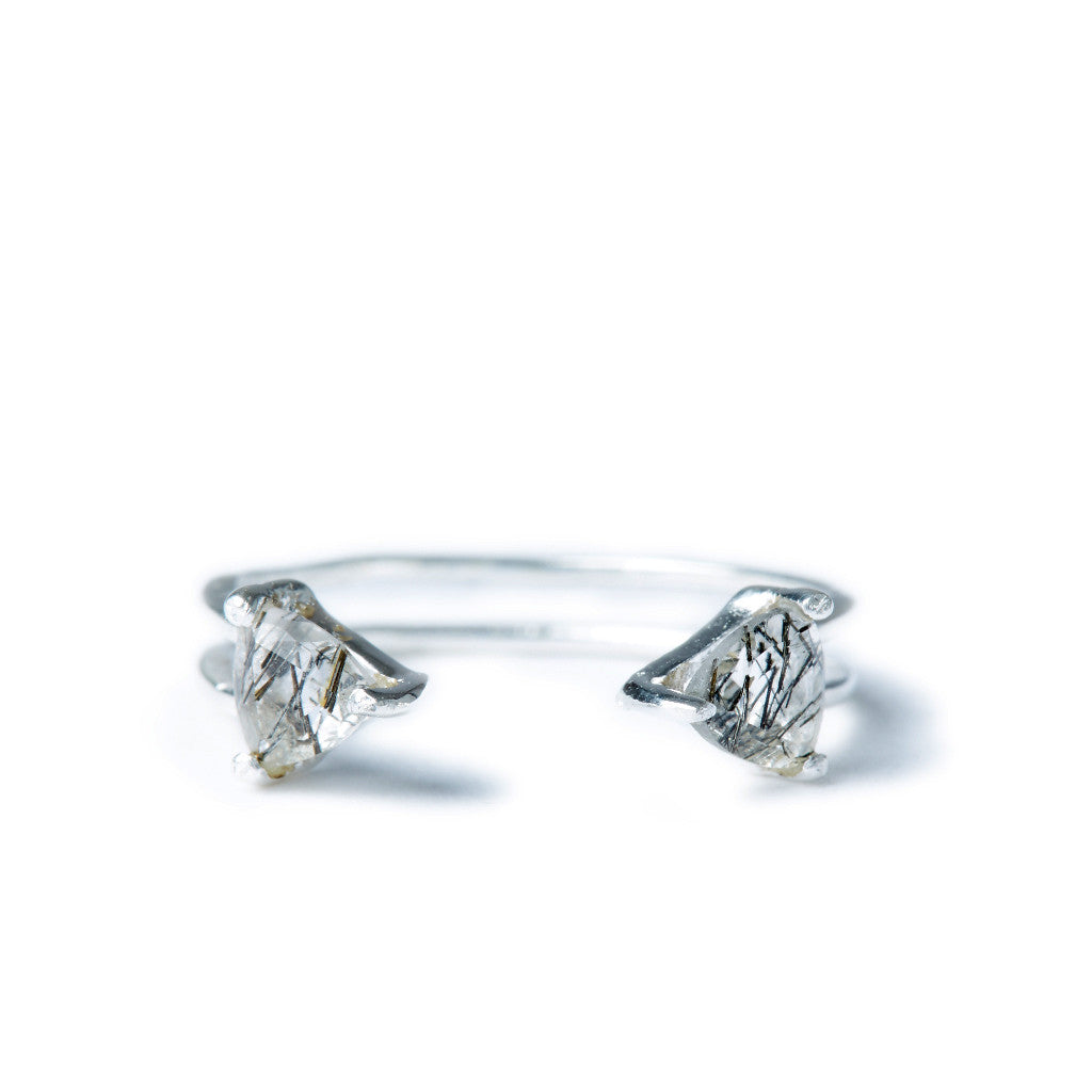 Shark Fin Ring in Silver