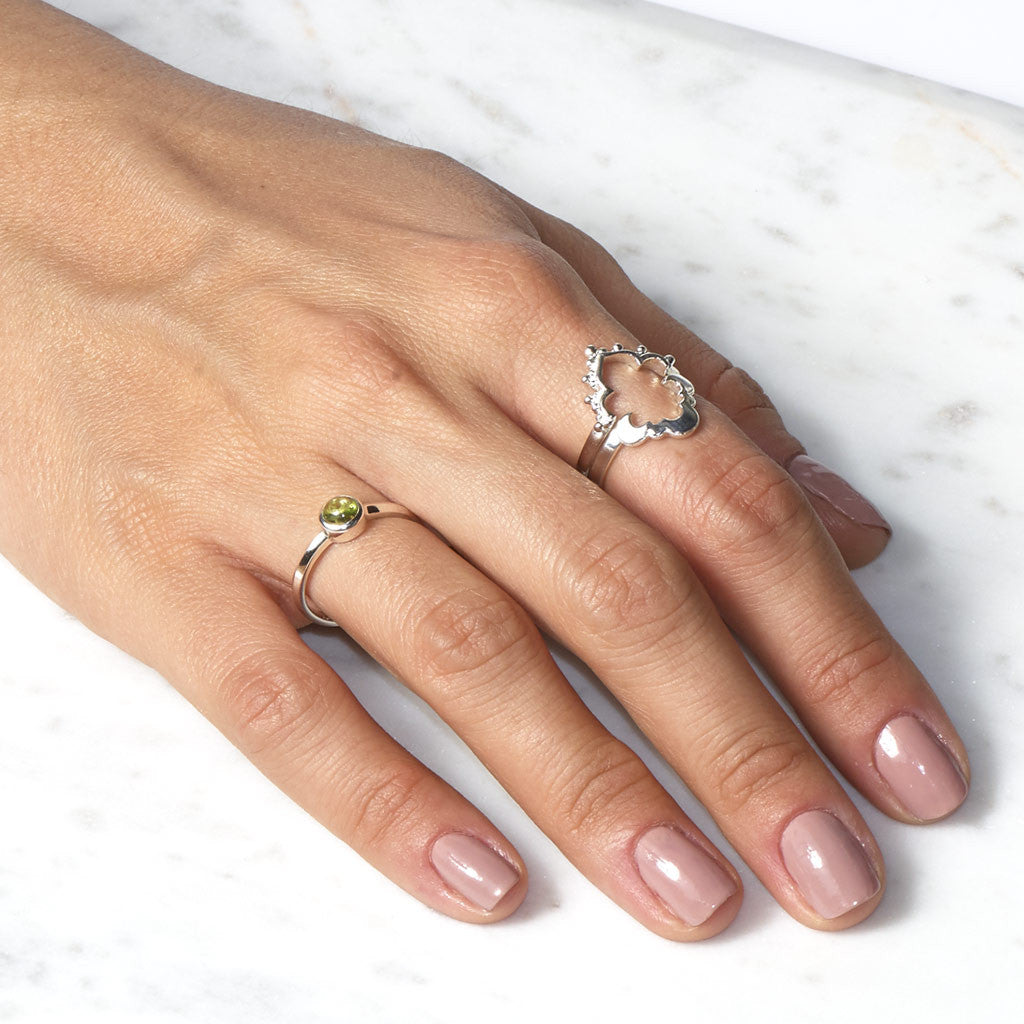 5mm Peridot Cabochon Ring